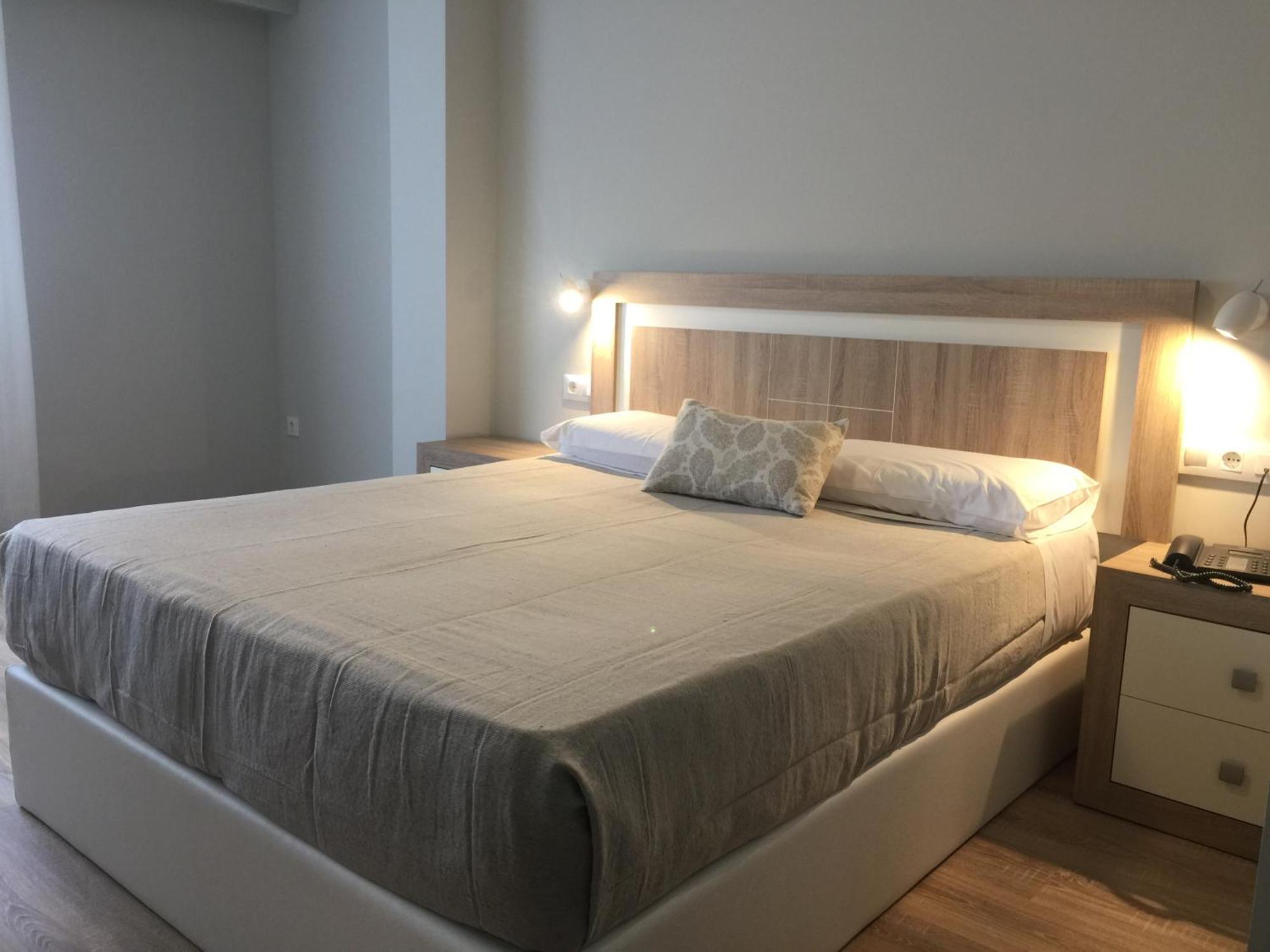 Hotel Celanova Ngoại thất bức ảnh